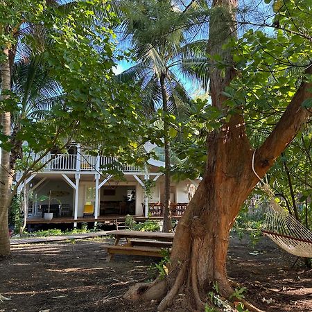 Le Coconut Lodge アヴァトル エクステリア 写真