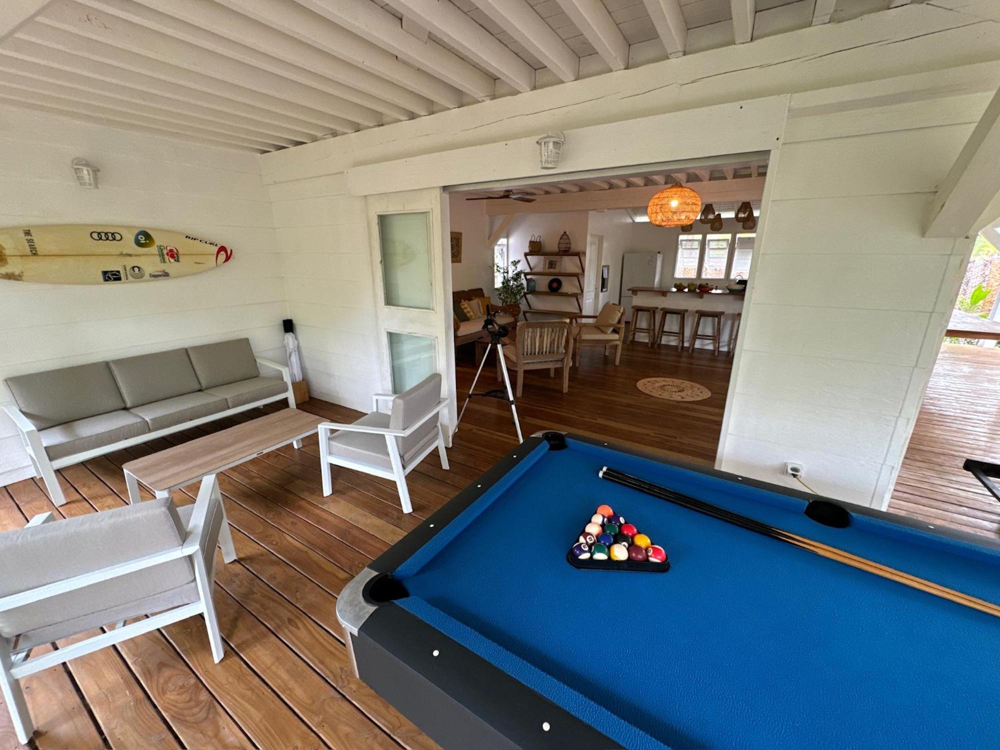 Le Coconut Lodge アヴァトル エクステリア 写真
