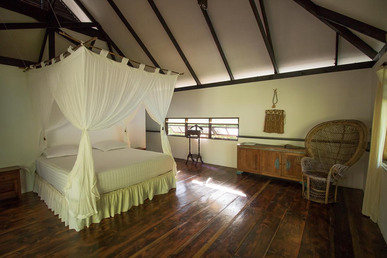 Le Coconut Lodge アヴァトル エクステリア 写真
